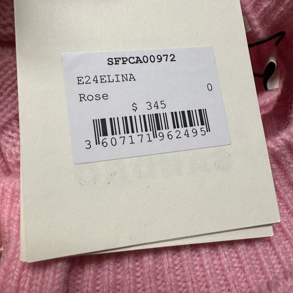 Elina Cable Knit Cropped Cardigan - Picture 5 of 7